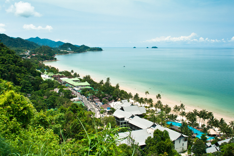 White sand beach on Ko Chang's east coast. Image by Elena Ermakova (lunarlynx) / Flickr Open / Getty Images.