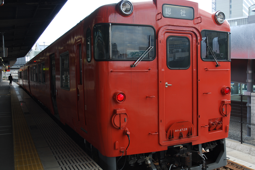 Bizen train (photo:  jaclinepaskero)