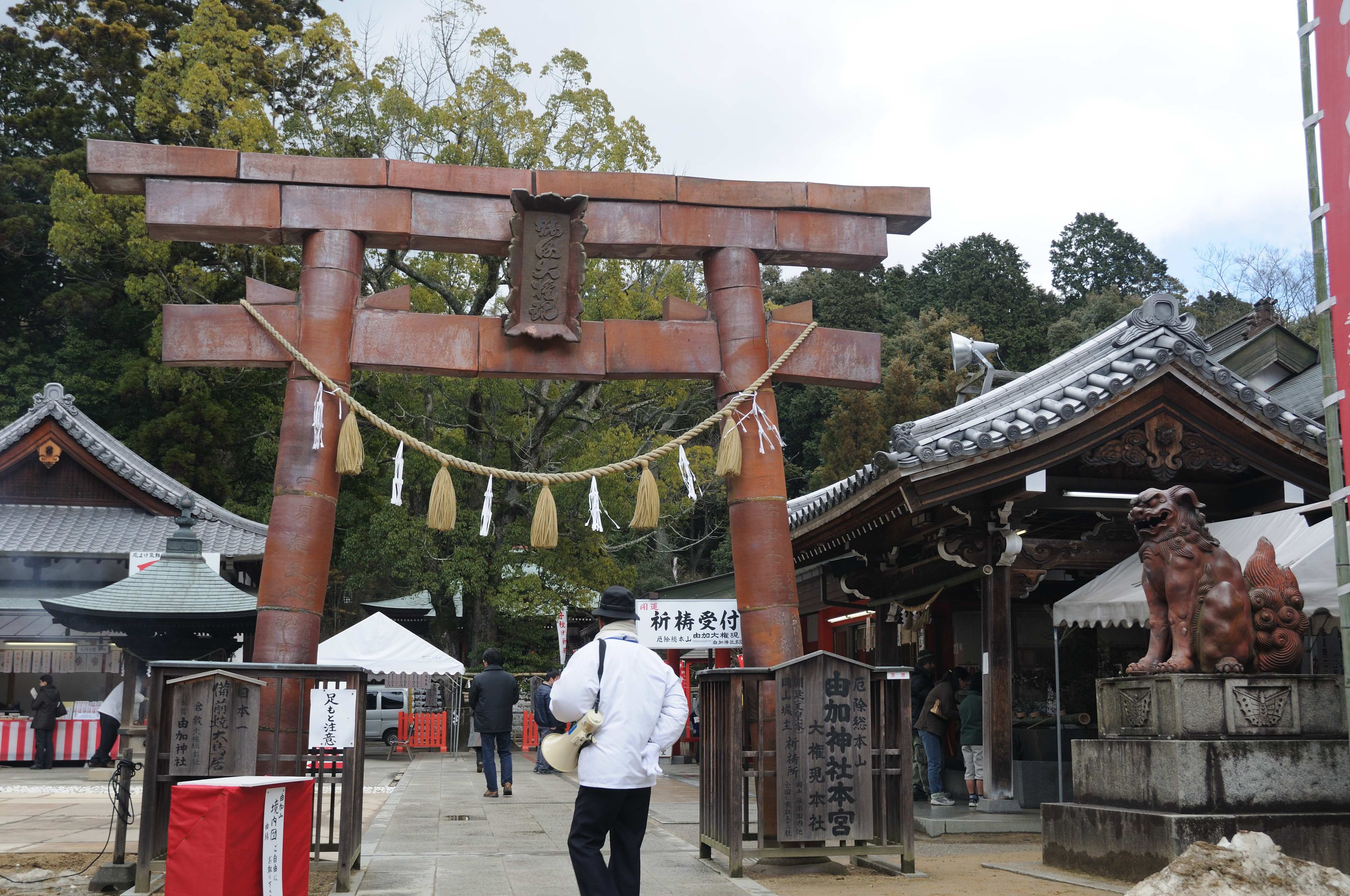 Torii made by Bizen-yaki